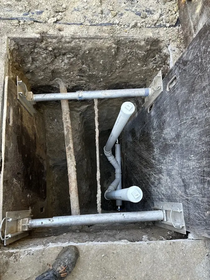 Experienced plumber completing Faucet Repair work in Dell Rapids